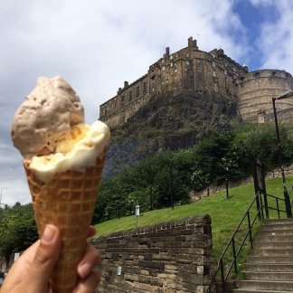 We were too focused on our ice-cream, but these photos from Trip Adviser describe our experience